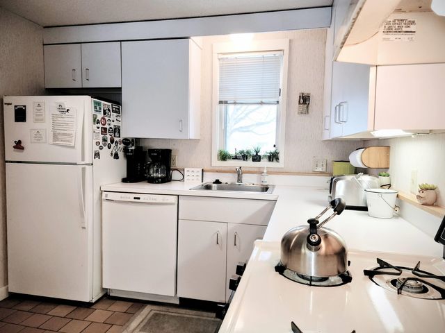 185 Village Green Dr Unit 8F, Stowe, VT 05672