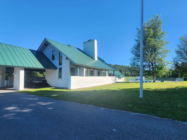 185 Village Green Dr Unit 8F, Stowe, VT 05672