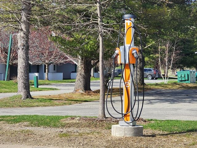 185 Village Green Dr Unit 8F, Stowe, VT 05672