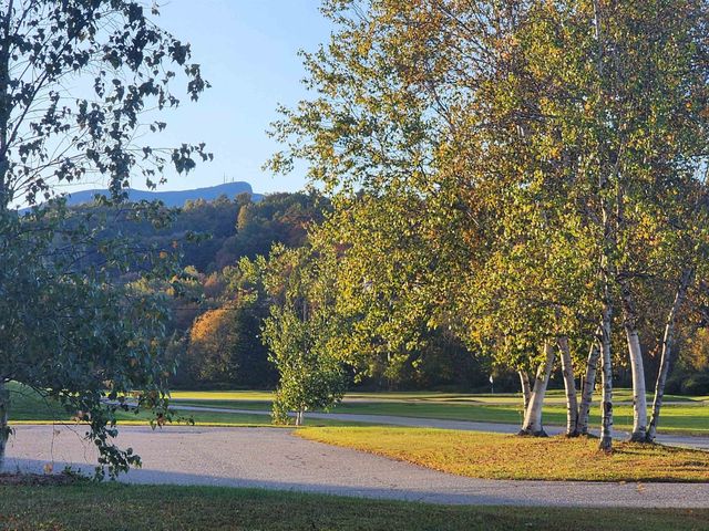 185 Village Green Dr Unit 8F, Stowe, VT 05672