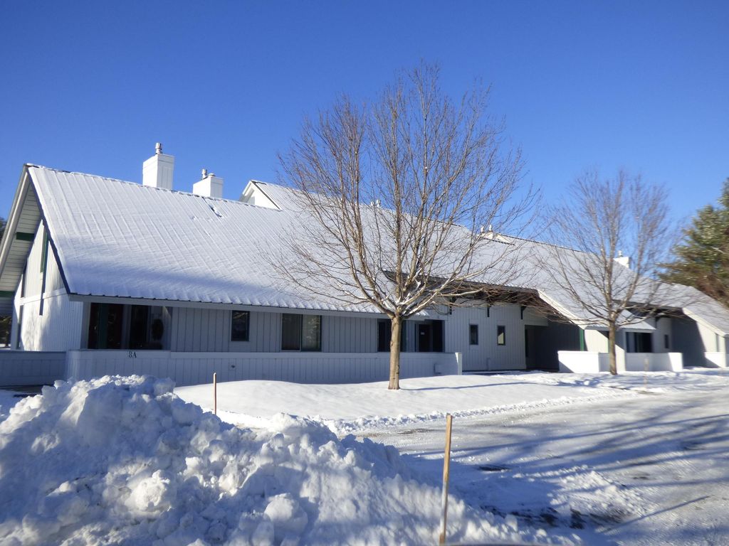 185 Village Green Dr Unit 8F, Stowe, VT 05672