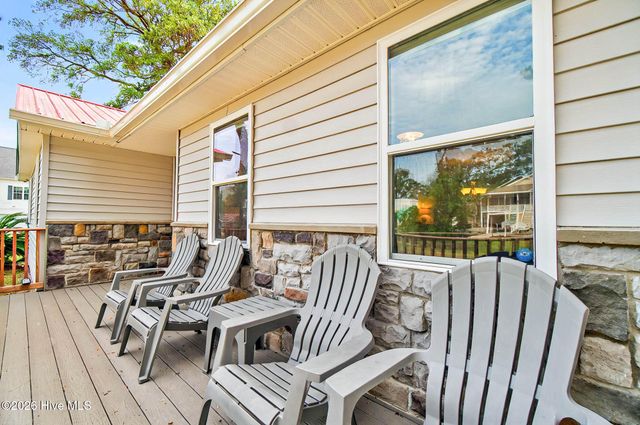 1950 Ocean View Drive SW, Ocean Isle Beach, NC 28469