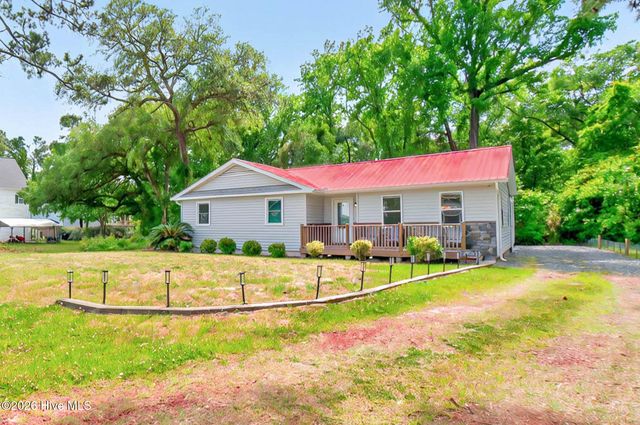 1950 Ocean View Drive SW, Ocean Isle Beach, NC 28469