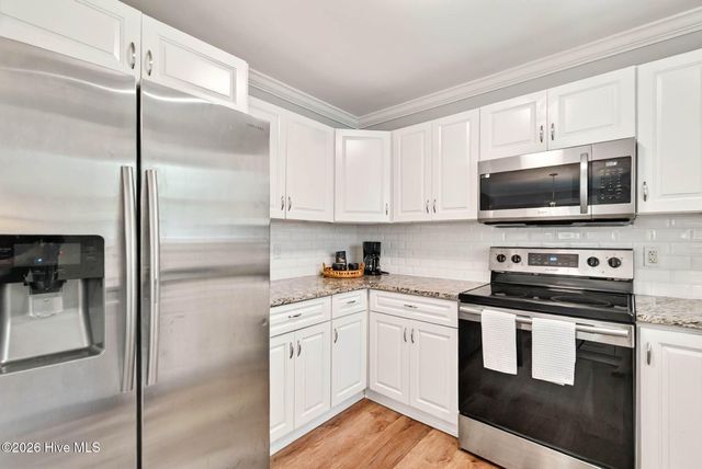1950 Ocean View Drive SW, Ocean Isle Beach, NC 28469