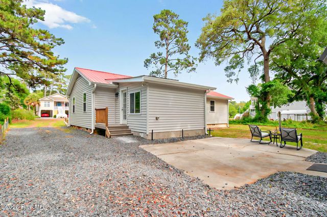 1950 Ocean View Drive SW, Ocean Isle Beach, NC 28469