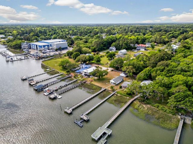 1950 Ocean View Drive SW, Ocean Isle Beach, NC 28469
