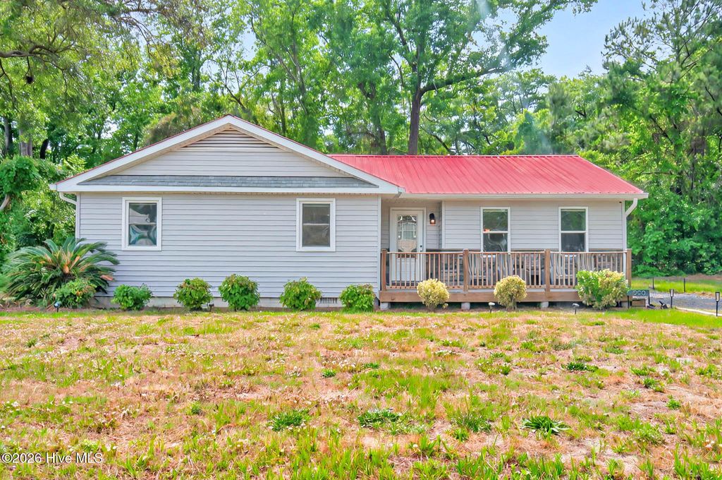 1950 Ocean View Drive SW, Ocean Isle Beach, NC 28469