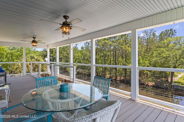 4229 21st Avenue, Bay Saint Louis, MS 39520