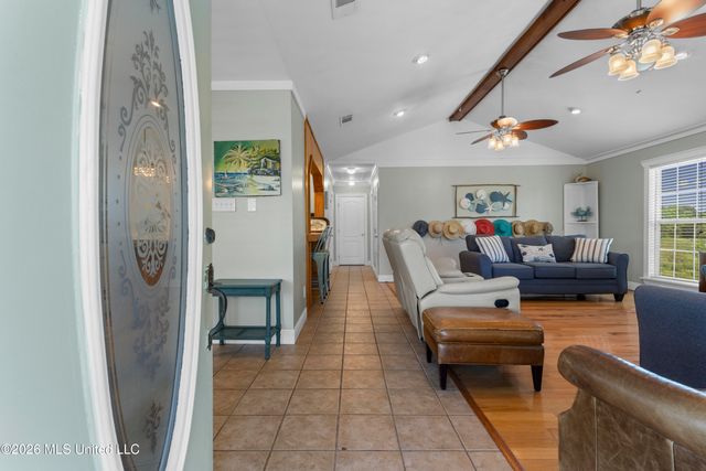 4229 21st Avenue, Bay Saint Louis, MS 39520