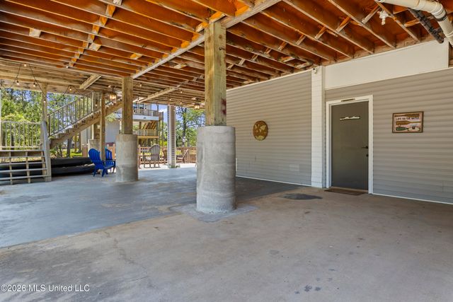 4229 21st Avenue, Bay Saint Louis, MS 39520