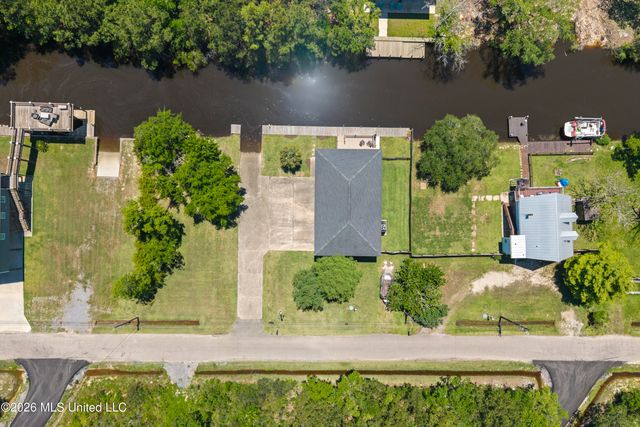 4229 21st Avenue, Bay Saint Louis, MS 39520