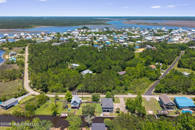 4229 21st Avenue, Bay Saint Louis, MS 39520