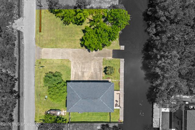 4229 21st Avenue, Bay Saint Louis, MS 39520