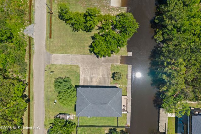 4229 21st Avenue, Bay Saint Louis, MS 39520
