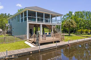 4229 21st Avenue, Bay Saint Louis, MS 39520