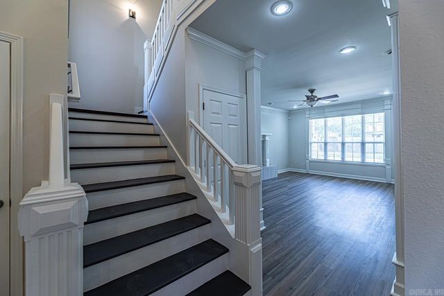 1 Greeson Cove, Maumelle, AR 72113