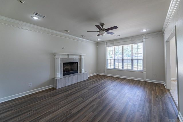 1 Greeson Cove, Maumelle, AR 72113