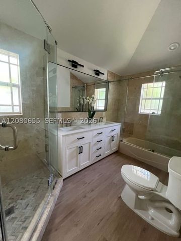 211 SW 29th Rd, Miami, FL 33129