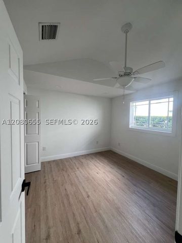 211 SW 29th Rd, Miami, FL 33129