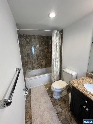 207 Palisade Avenue 2, Union City, NJ 07087