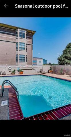 950 E Rue De La Banque 310, Creve Coeur, MO 63141