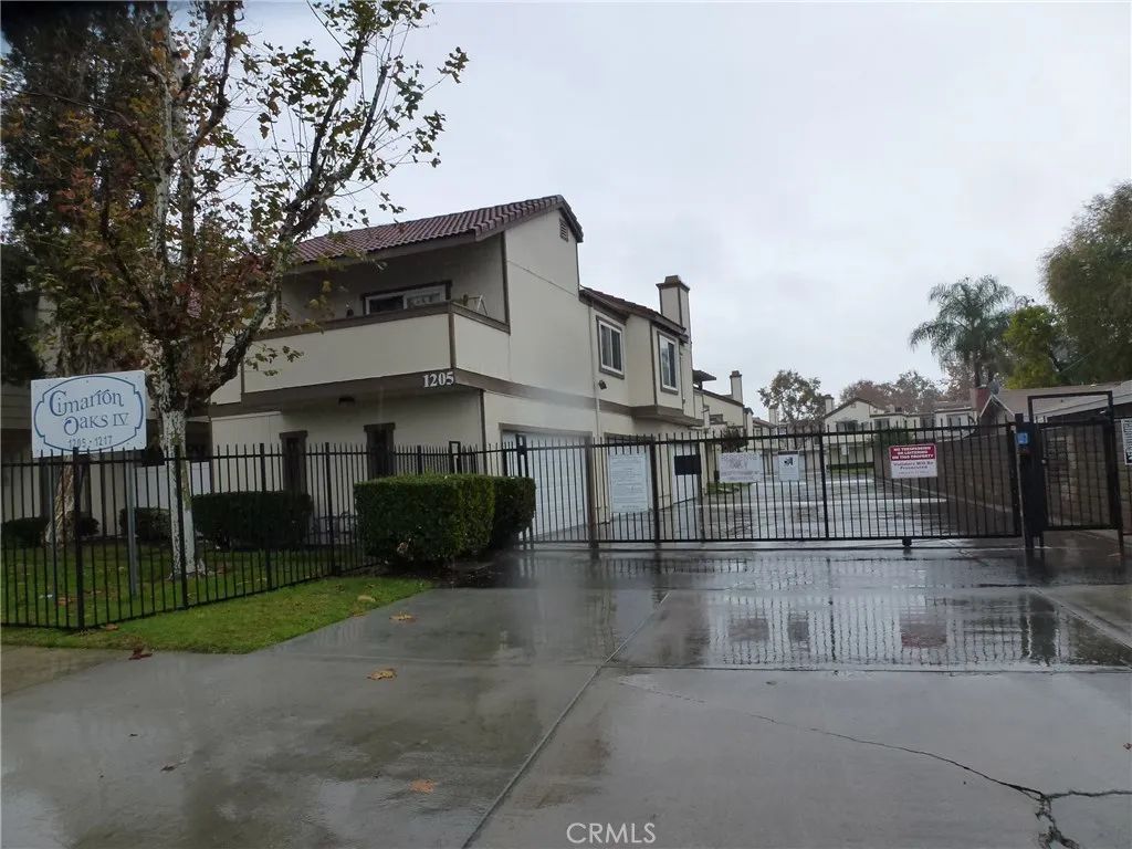 1211 S Palmetto Avenue C, Ontario, CA 91762