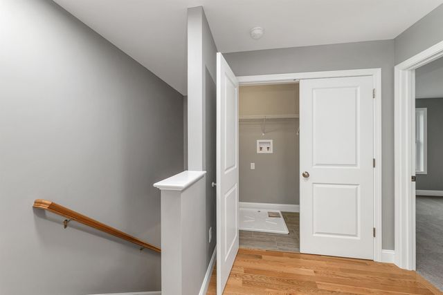 8 Shelburne Lane, Concord, NH 03301