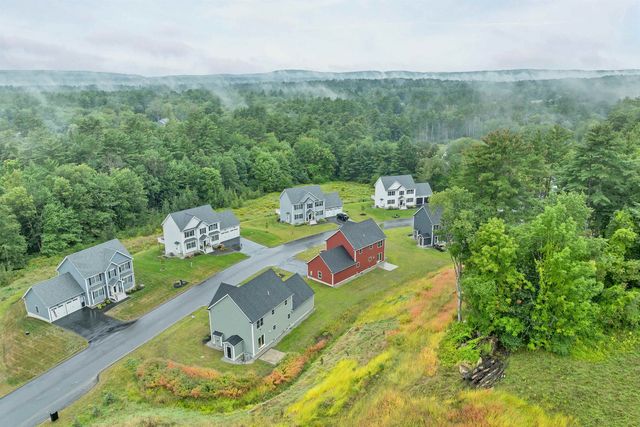 8 Shelburne Lane, Concord, NH 03301