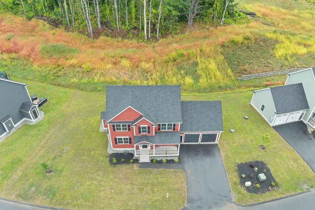 8 Shelburne Lane, Concord, NH 03301
