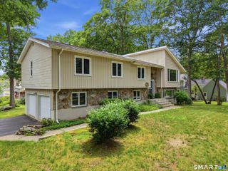 55 Greencliff Drive, East Lyme, CT 06357