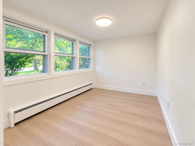 65 Glenwood Road, Monroe, NY 10950