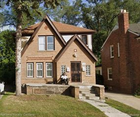 15340 Ward Avenue, Detroit, MI 48227