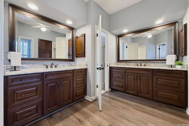 120 MERRY TRL, San Antonio, TX 78232