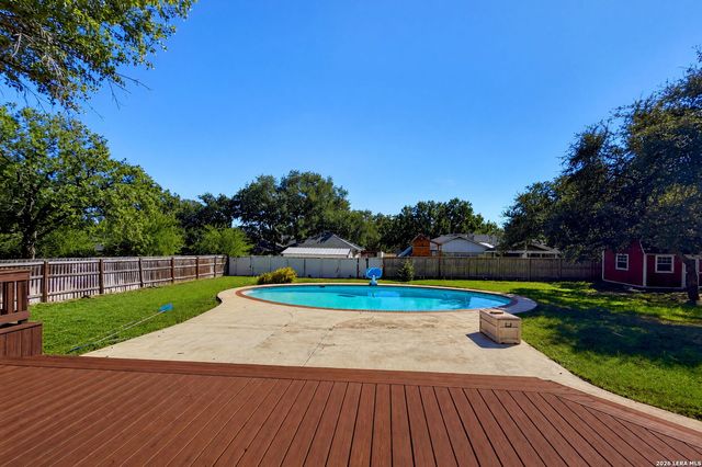 120 MERRY TRL, San Antonio, TX 78232