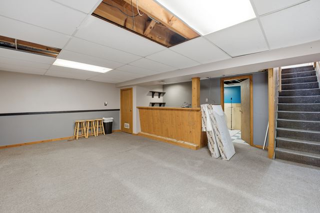 425 Walnut Drive, Streamwood, IL 60107