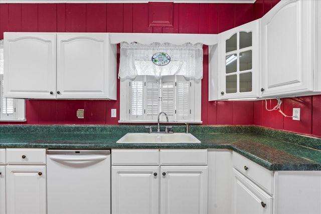 144 7th Avenue, Dayton, TN 37321