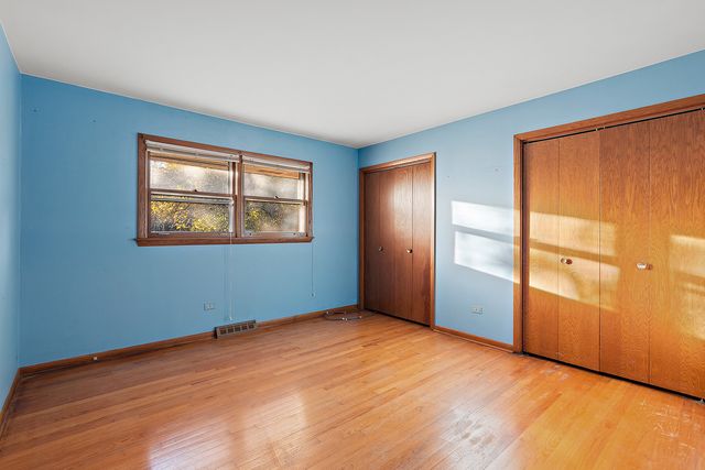 12810 S Cedar Lane, Palos Heights, IL 60463