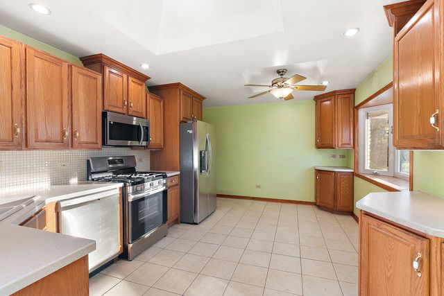 12810 S Cedar Lane, Palos Heights, IL 60463