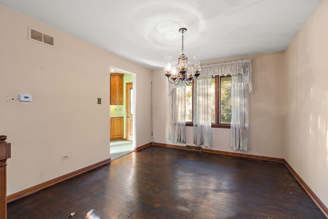 12810 S Cedar Lane, Palos Heights, IL 60463