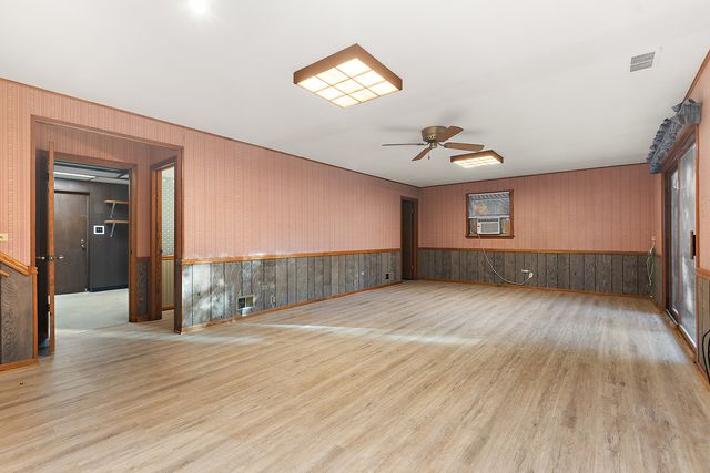 12810 S Cedar Lane, Palos Heights, IL 60463