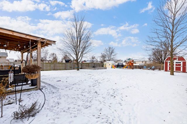 65623 Woodbury Drive, Goshen, IN 46526