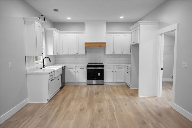 2817 BROADWAY LAKE Road, Anderson, SC 29621