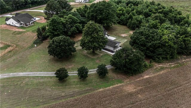 2817 BROADWAY LAKE Road, Anderson, SC 29621
