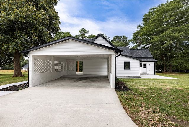 2817 BROADWAY LAKE Road, Anderson, SC 29621