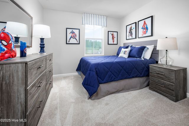 8044 Sterling Oak Drive NW, Ash, NC 28420