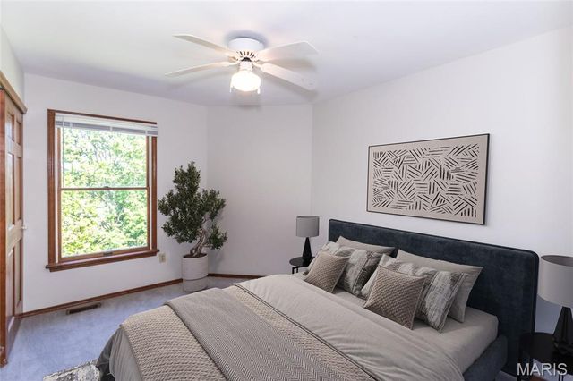 2821 Championship Boulevard, St Louis, MO 63129