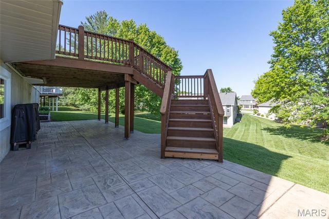 2821 Championship Boulevard, St Louis, MO 63129