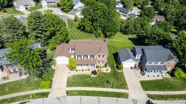 2821 Championship Boulevard, St Louis, MO 63129