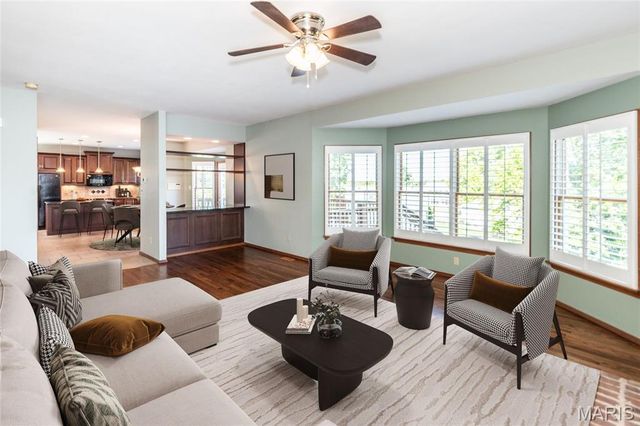 2821 Championship Boulevard, St Louis, MO 63129