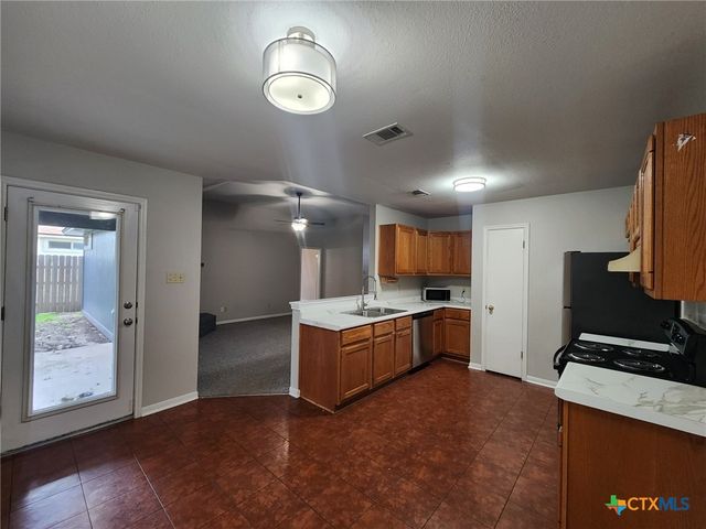 4706 Hartrick Bluff Road, Temple, TX 76502